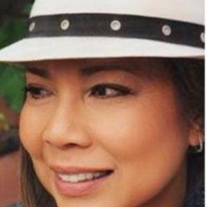 Meet your Posher, Naomi